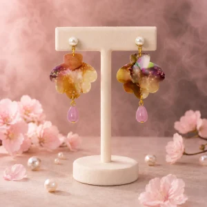 Marbled Petal Pearl Earrings