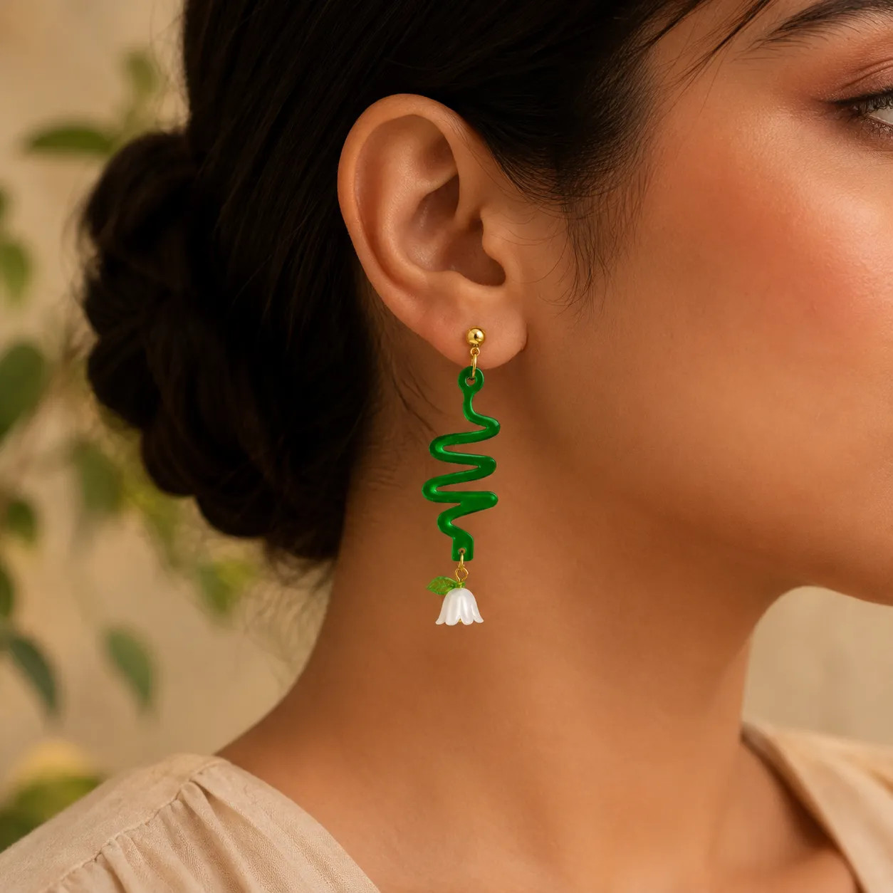 Floral Ripple Acrylic Earrings Floral Ripple Acrylic Earrings