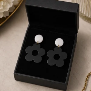 Black and White Daisy Earrings